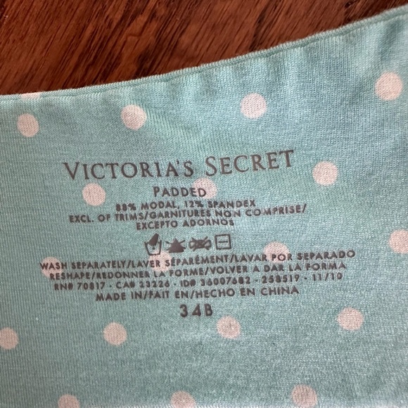 Rare Victoria’s Secret Push Up Bra - Picture 3 of 3